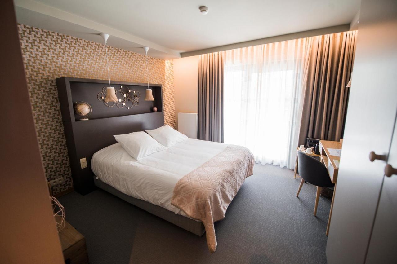 La Libellule Hotel Beauraing Eksteriør billede