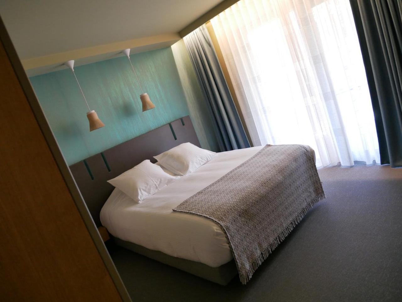 La Libellule Hotel Beauraing Eksteriør billede