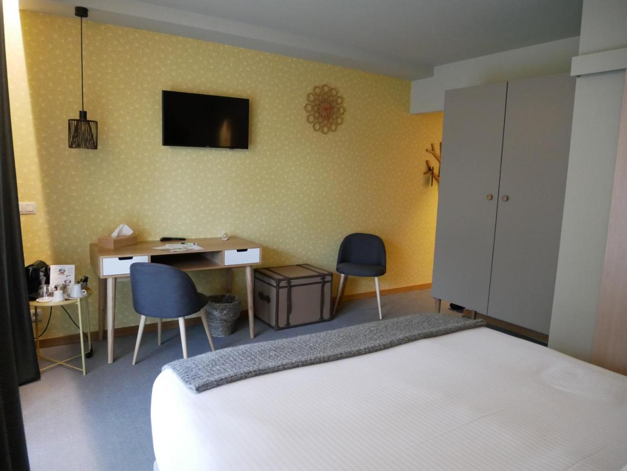 La Libellule Hotel Beauraing Eksteriør billede