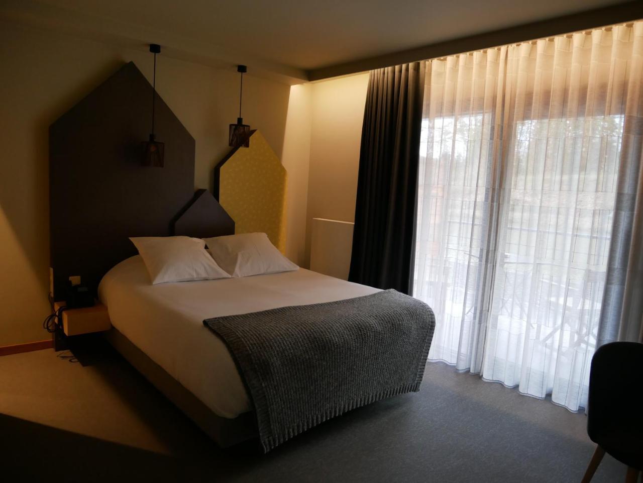 La Libellule Hotel Beauraing Eksteriør billede