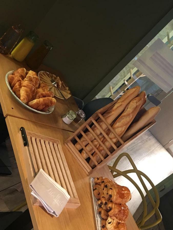 La Libellule Hotel Beauraing Eksteriør billede
