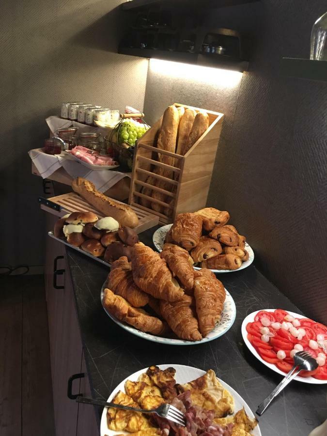 La Libellule Hotel Beauraing Eksteriør billede